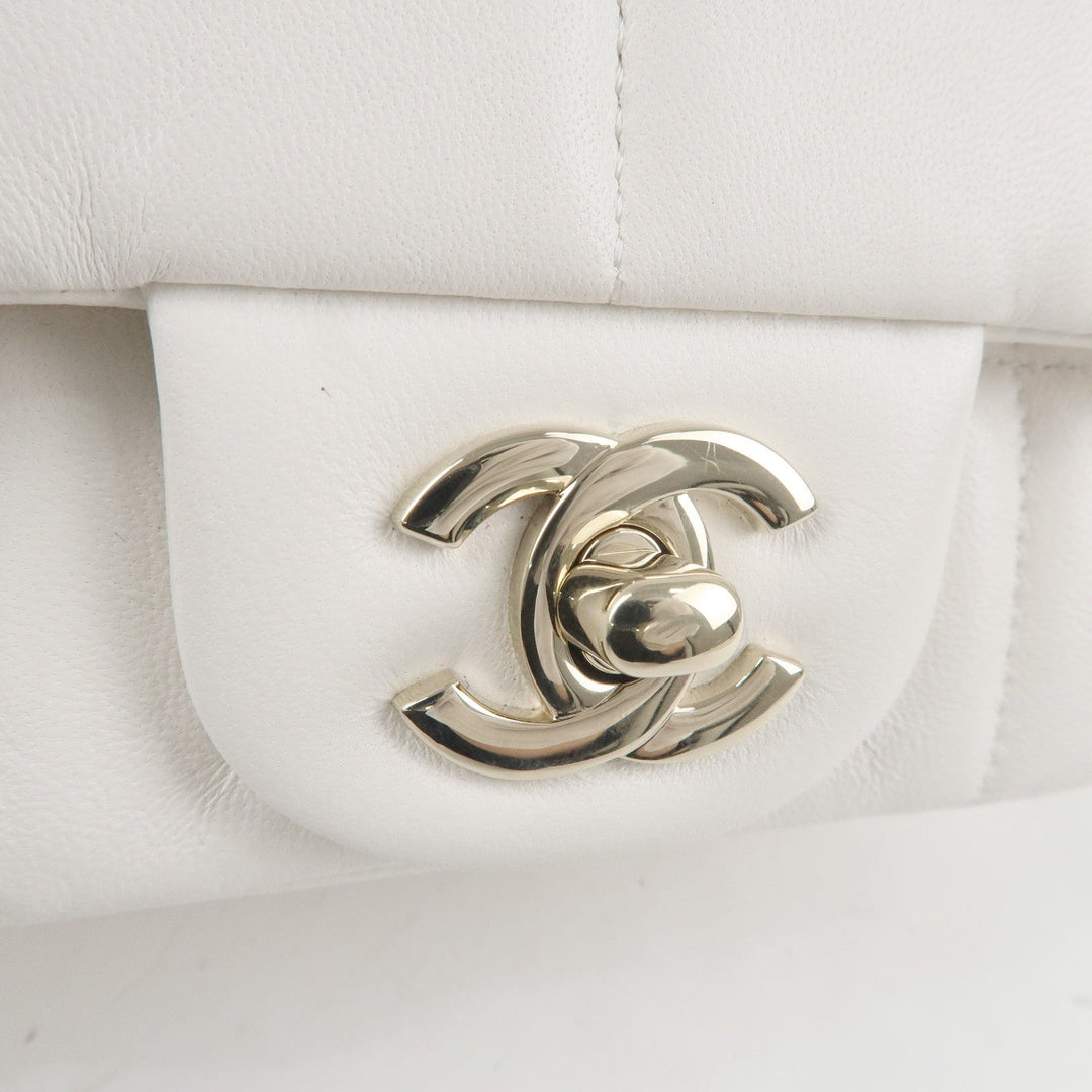 Top Quality Chanel Chocolate Bar Mini Matelasse Lamb Skin Shoulder Bag White