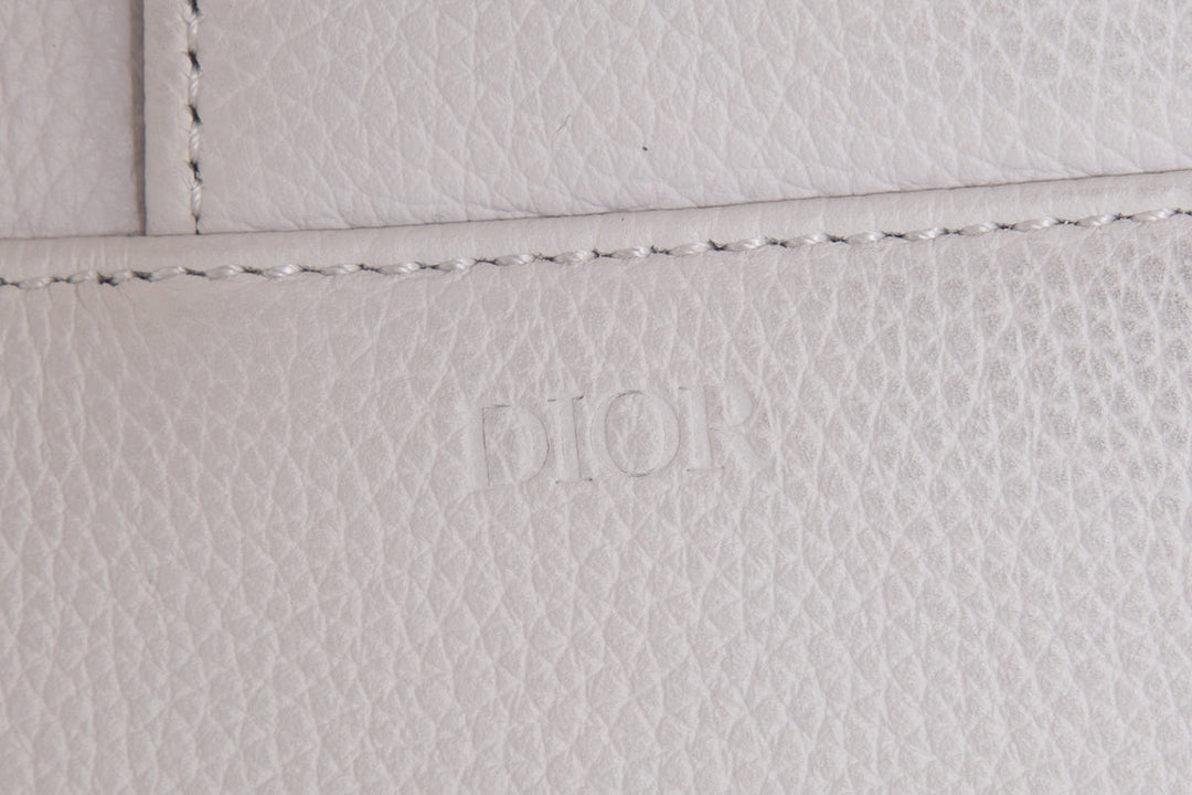 Christian Top quality Dior Ivory Saddle Leather Cross-Body Handbag