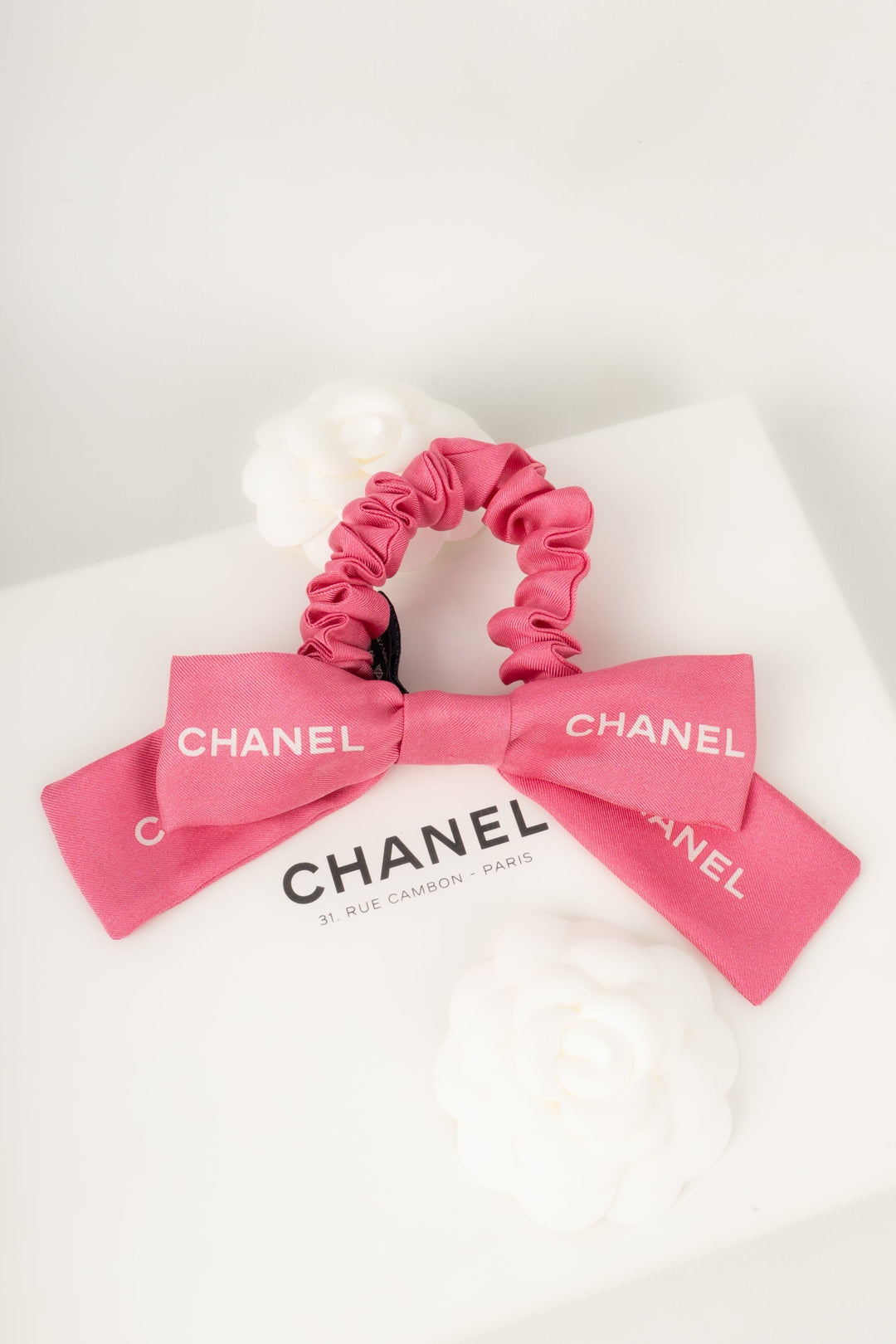 Accessoire de tête Chanel