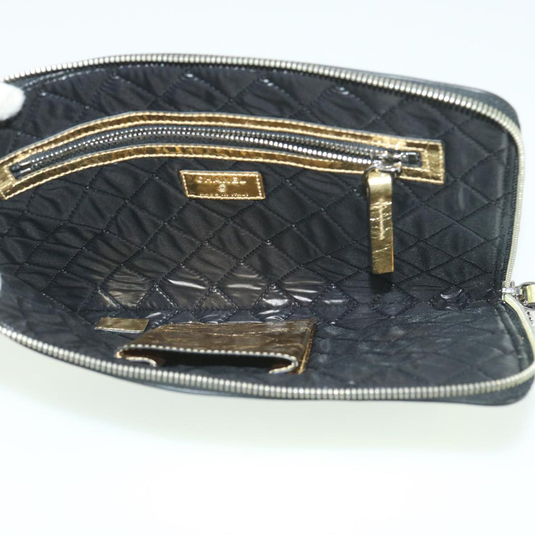 Top Quality Chanel Clutch Bag Metallic Leather Gold A82164 CC Auth 38172