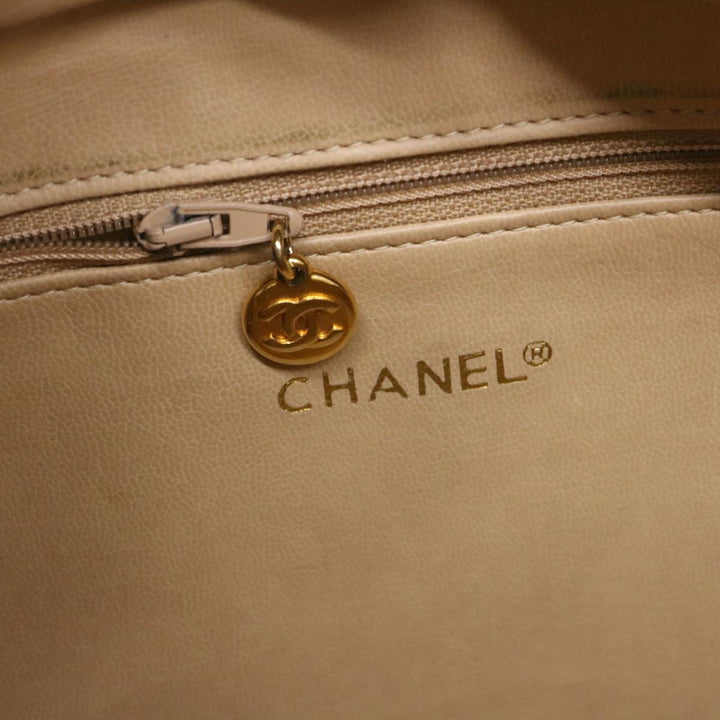 Top Quality Chanel Chain Shoulder Bag Lamb Skin Beige CC Auth 38451