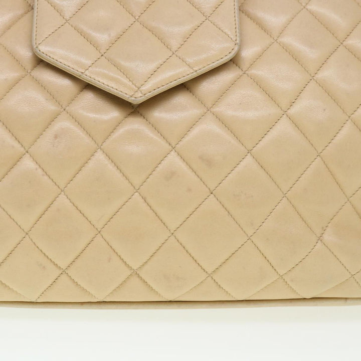 Top Quality Chanel Chain Shoulder Bag Lamb Skin Beige CC Auth 38451