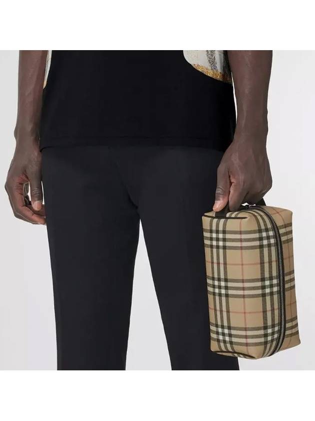 Burberry Vintage Check Pouch Bag Beige