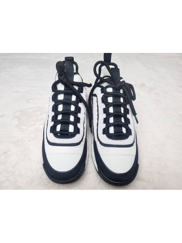 CC Logo Mixed Fiber Low Top Sneakers Black White Chanel