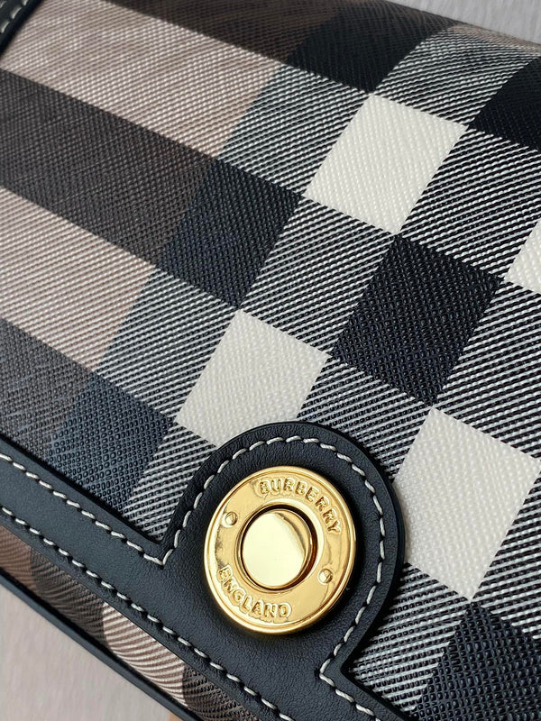 Burberry Bags - BG Bags - 329