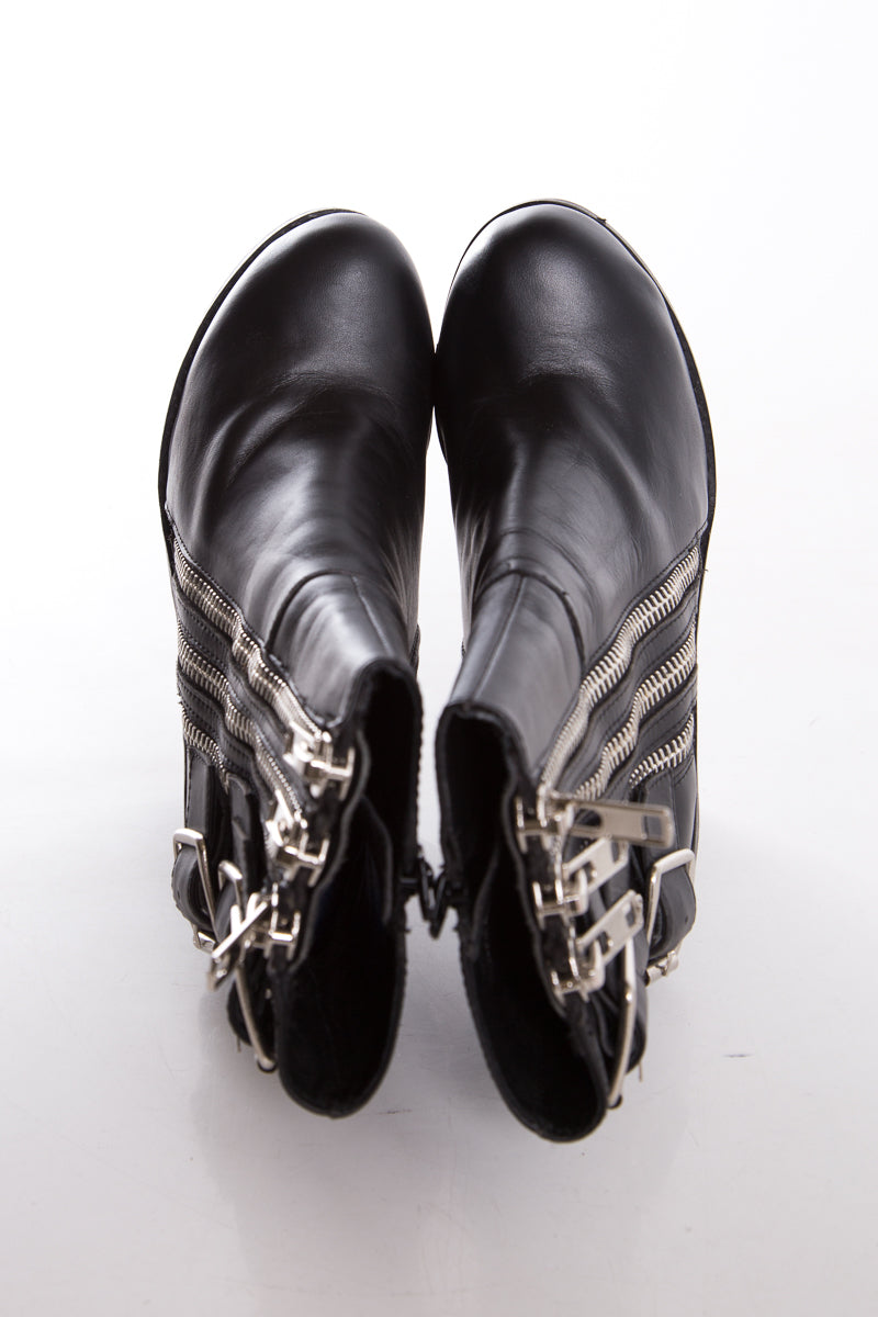 Jeffrey Campbell Black Booties w/ Buckle and Zipper Detail  SZ 6