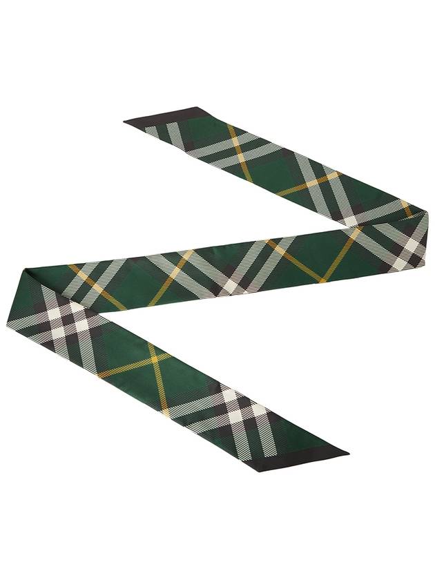 Burberry Vintage Check Pointed Tip Scarf Green