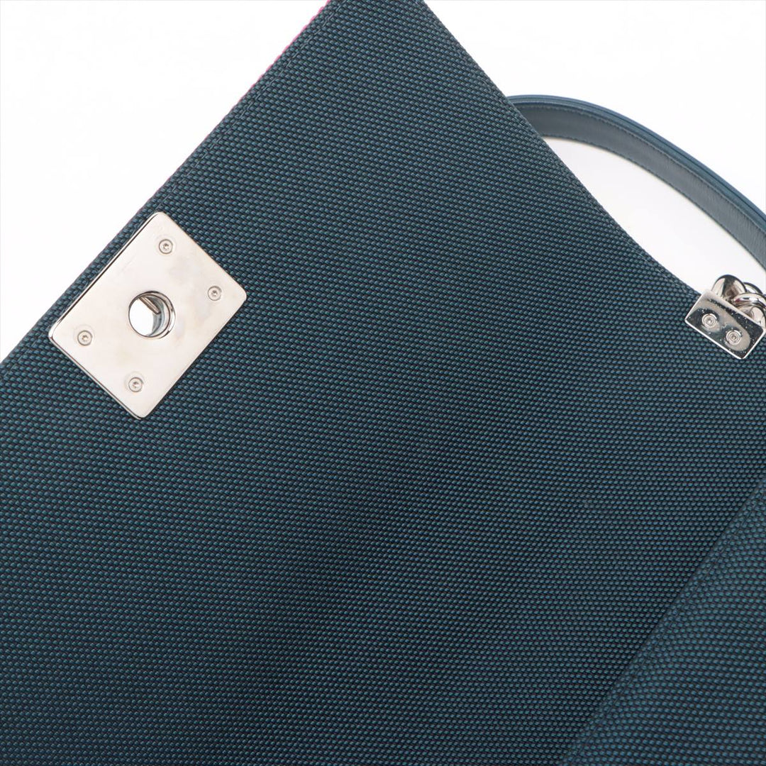 Top Quality Chanel Boy Chain Shoulder Bag in Nylon Navy Pink