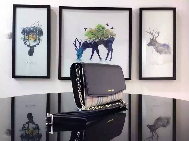 Burberry Bags - BG Bags - 1126