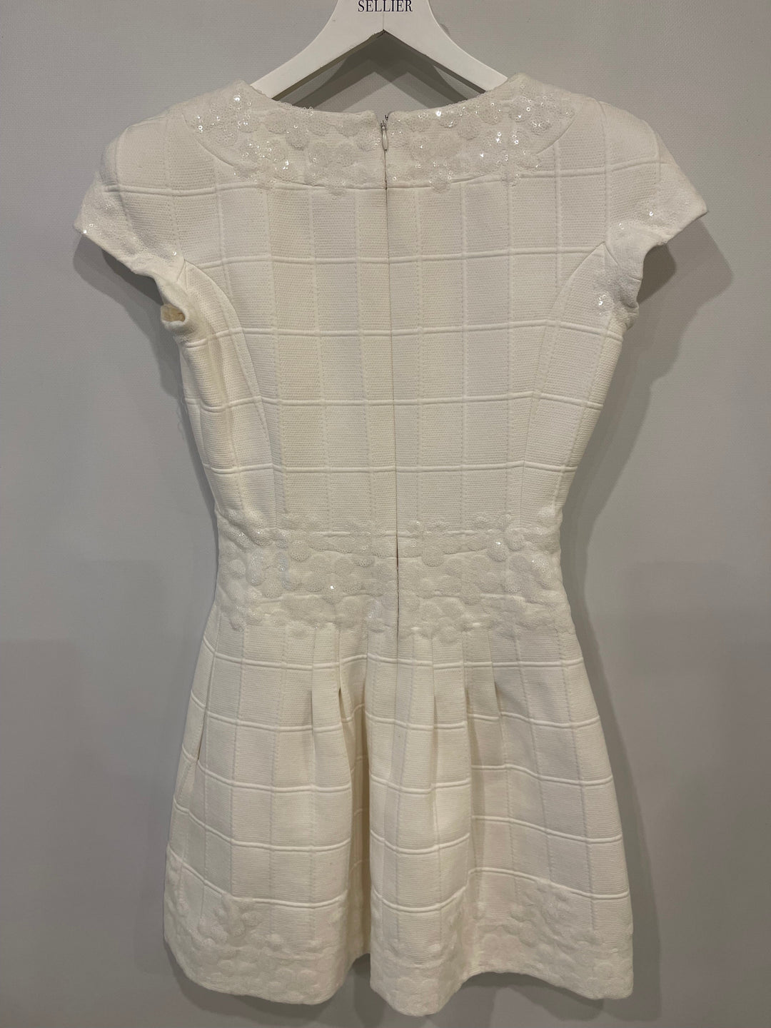 Top Quality Chanel White Short Sleeve Sequin Floral Embellished Mini Dress Size FR 36 (UK 8)