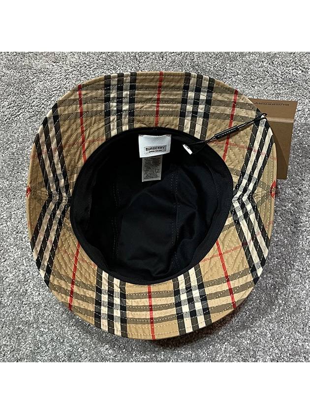 Burberry Check Pattern Bucket Hat Beige
