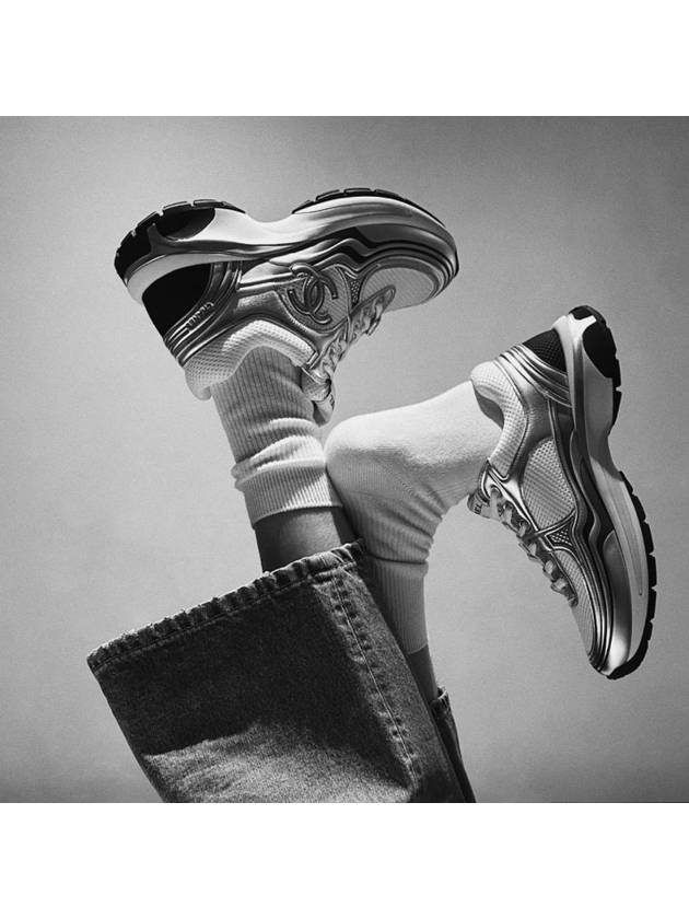 CC Logo Shasix Cruise Sneakers 35 G39792 Chanel