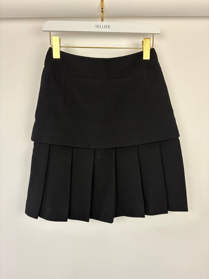 Top Quality Chanel Black Pleated Panel Skirt with Gold CC Back Pocket Button Detail Size FR 36/38 (UK 8-10)