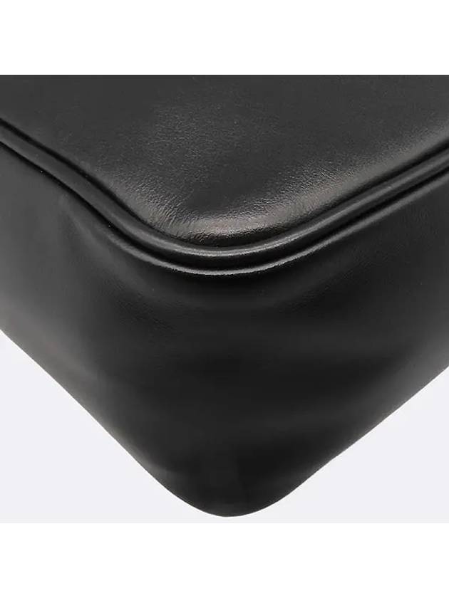 2VH155 Crossbody Bag