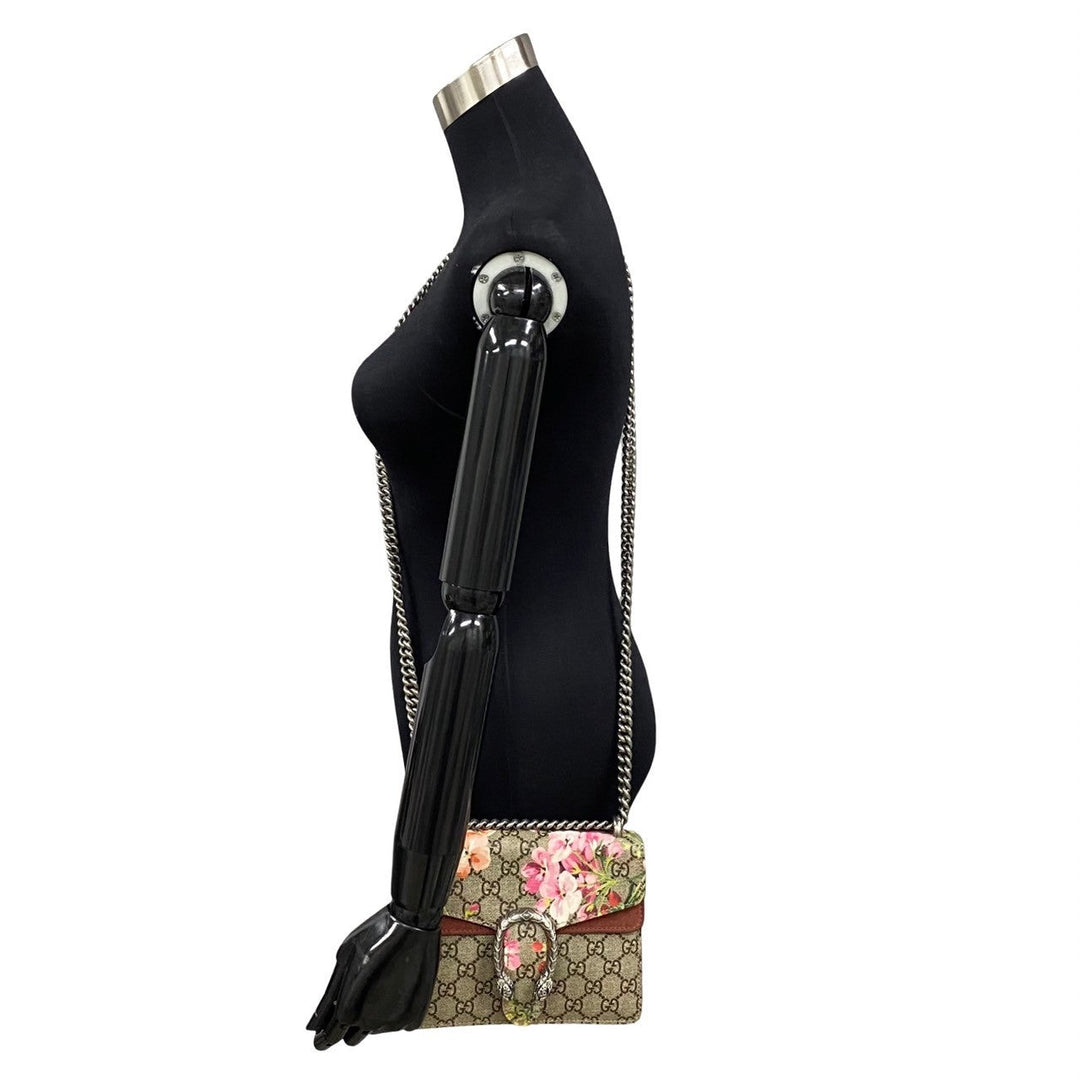 Gucci Mini GG Supreme Blooms Dionysus Shoulder Bag  Canvas Crossbody Bag in New Condition