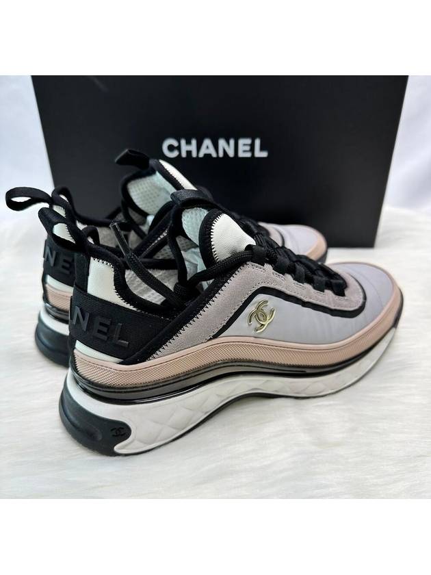 CC Logo Mixed Fiber Low Top Sneakers Light Grey Pink Chanel