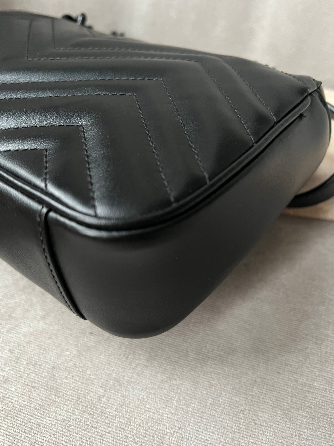 Gucci GG Black Marmont Mini Shoulder Bag (RRP £1,700)