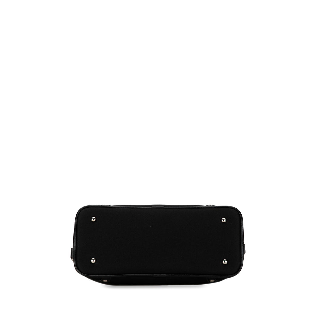 BURBERRY Nova Check Shoulder Bag