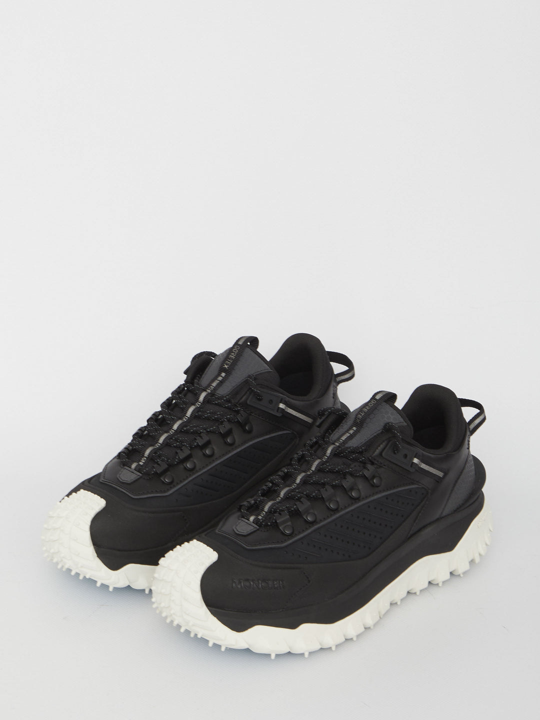 TRAILGRIP GTX LOW TOP SNEAKERS