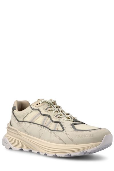 LEATHER LACED SNEAKERS