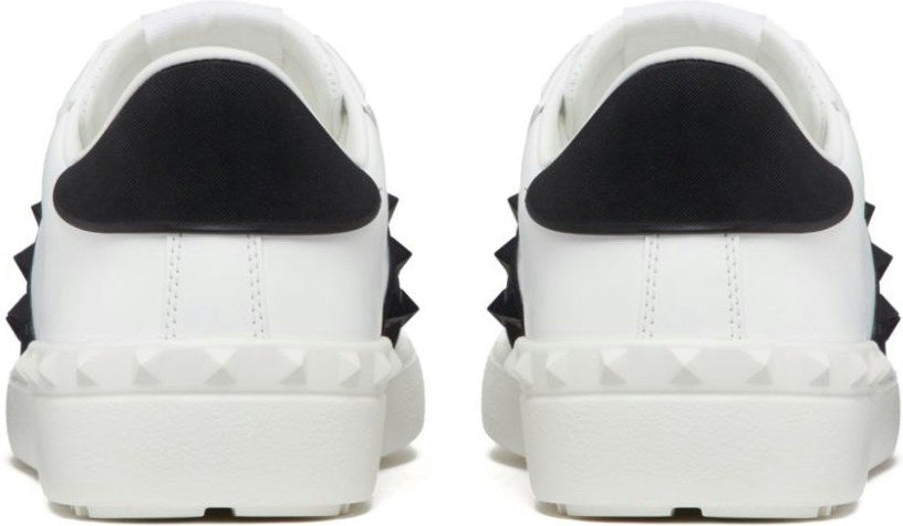 ROCKSTUD UNTITLED LEATHER SNEAKERS