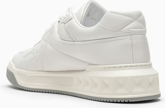 ONE STUD XL WHITE LEATHER SNEAKER