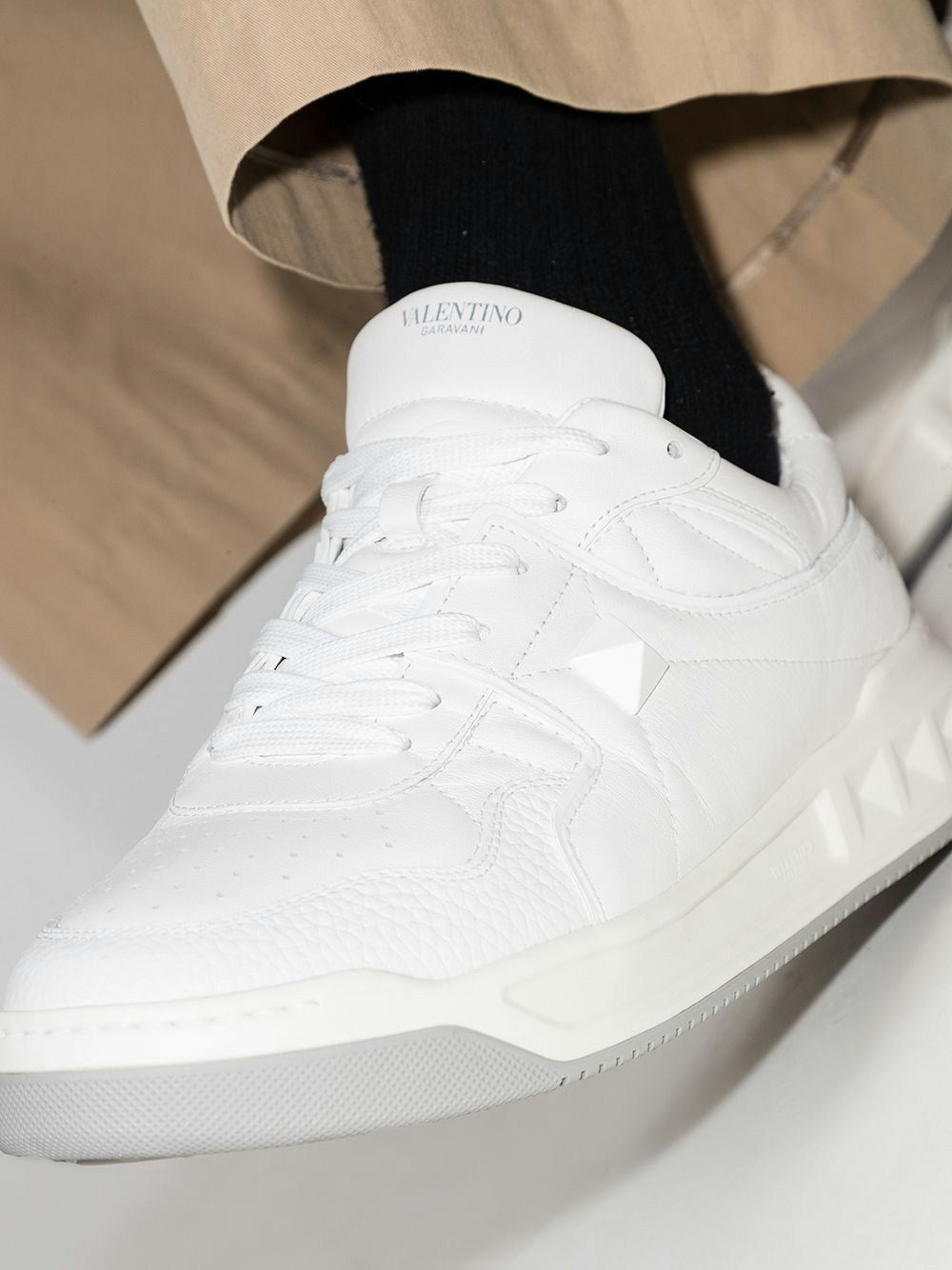 ONE STUD LEATHER SNEAKERS