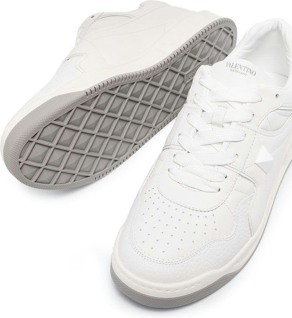 ONE STUD LEATHER SNEAKERS