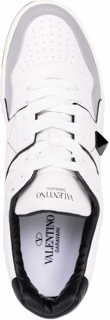 ONE STUD LEATHER SNEAKERS