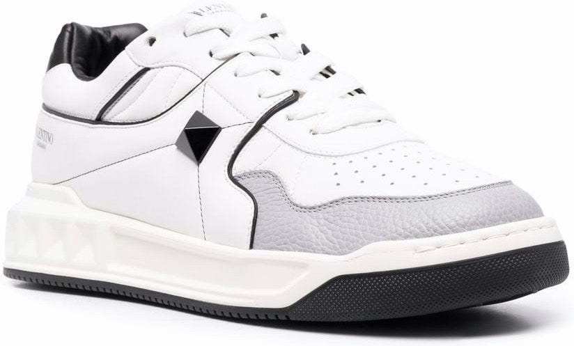 ONE STUD LEATHER SNEAKERS
