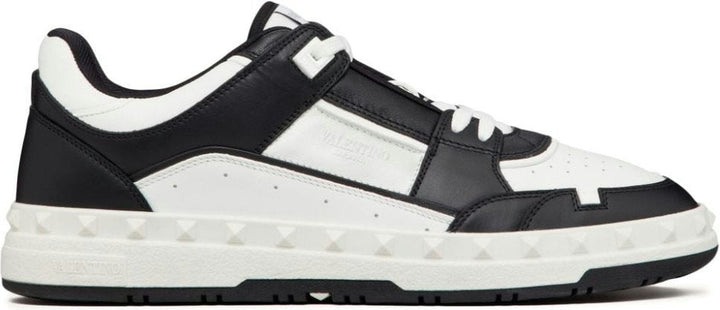 FREEDOTS LEATHER SNEAKERS