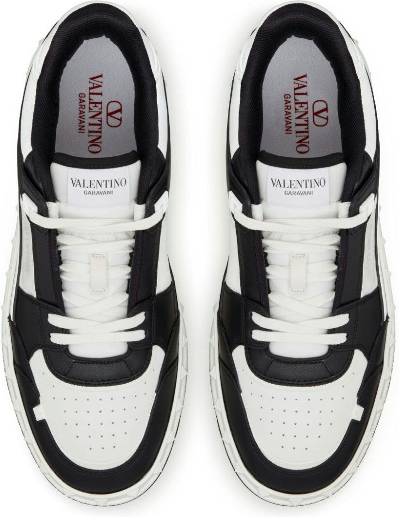 FREEDOTS LEATHER SNEAKERS