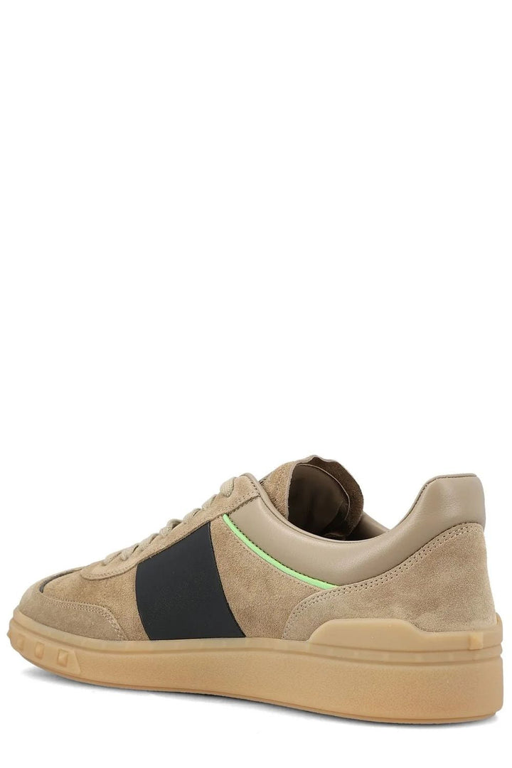 UPVILLAGE BEIGE LEATHER LOW TOP TRAINER