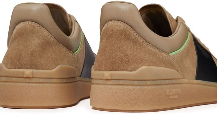 UPVILLAGE LOW-TOP SNEAKERS