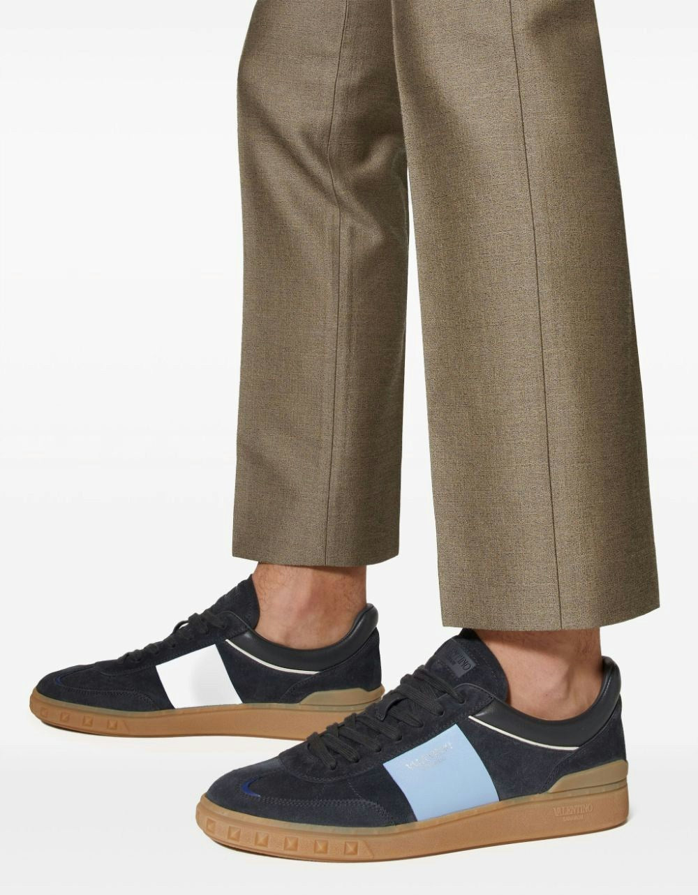 Upvillage Leather Sneakers