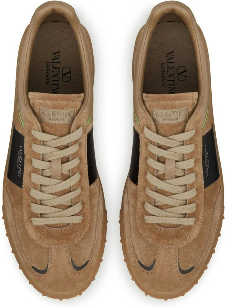 UPVILLAGE LEATHER SNEAKERS