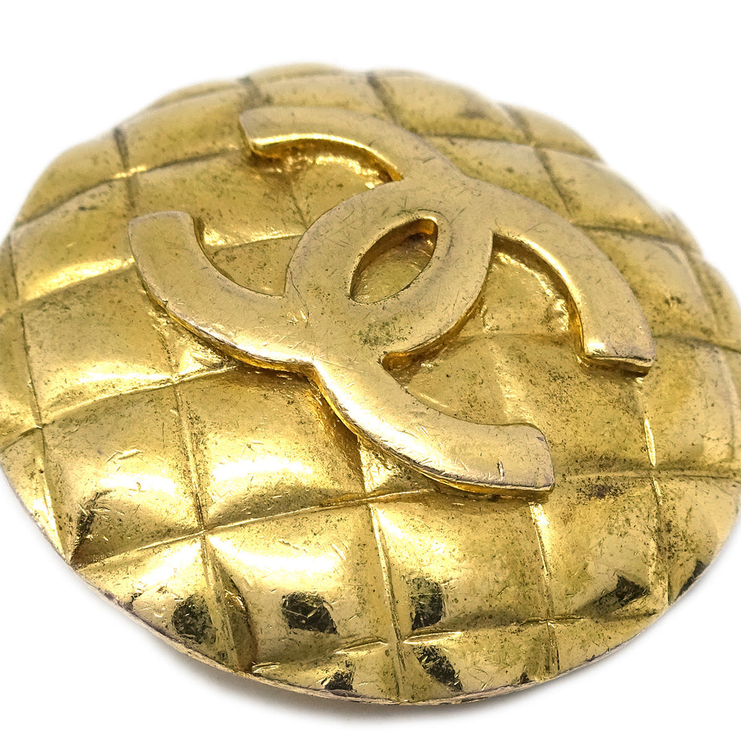 Top Quality Chanel Button Earrings Clip-On Gold 2400