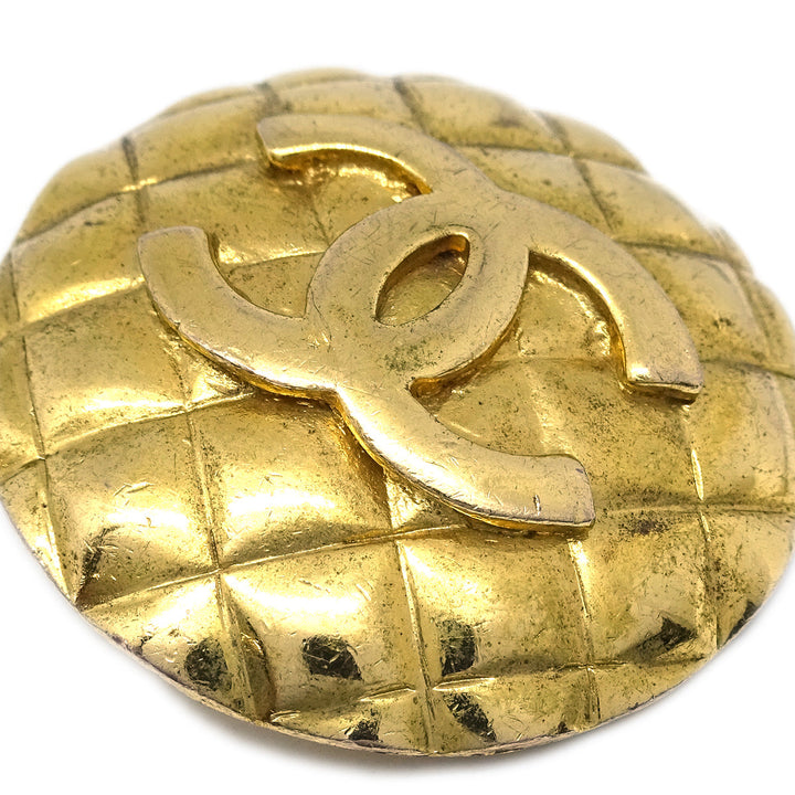 Top Quality Chanel Button Earrings Clip-On Gold 2400