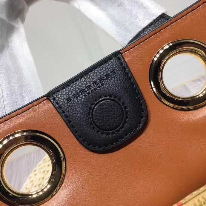 Burberry Bags - BG Bags - 1077