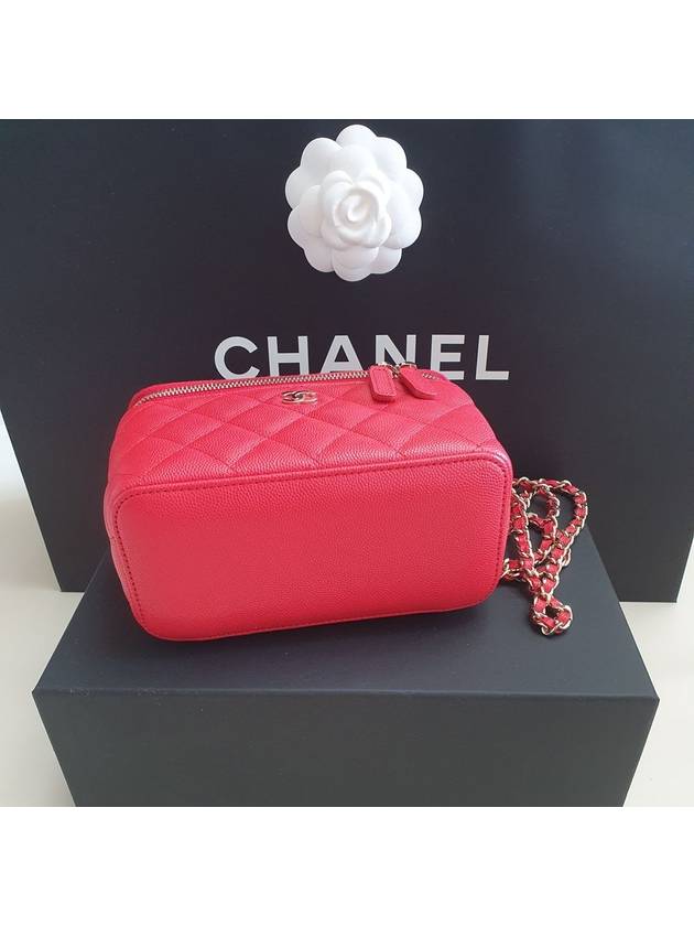 Classic Cosmetic Case Small Grained Calfskin Cross Bag Red Chanel