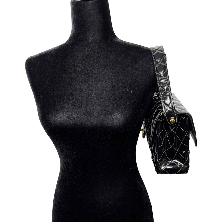 Chanel - VTG 1996 Medium Black Top Handle Kelly Medium New Bag - Patent Leather
