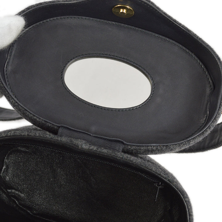 Top Quality Chanel 1991-1994 Gray Felt Shoulder Bag