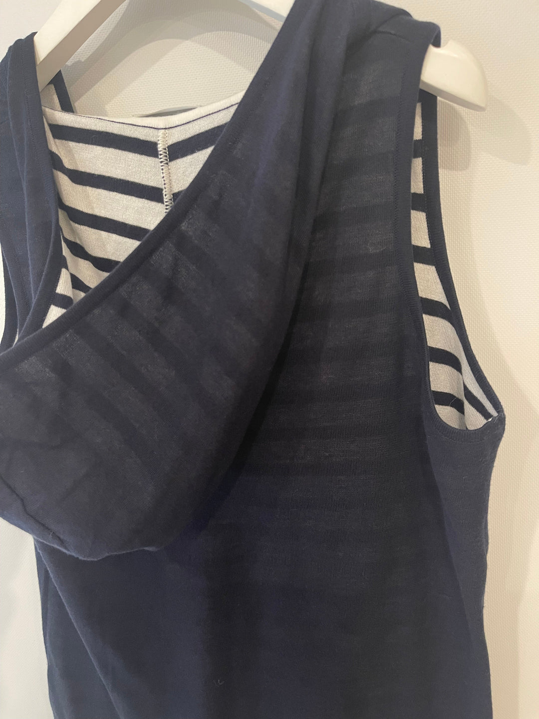 Top Quality Chanel 09P Navy and White Sleeveless Hoodie Top with Logo Details Size FR 42 (UK 14)