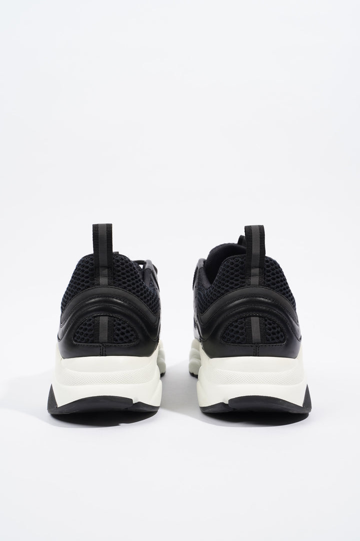 Christian Dior B22 Black / White Mesh EU 42.5 UK 8.5