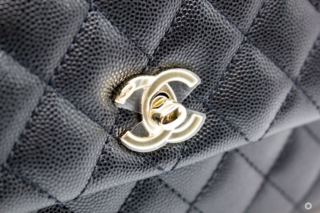 Top Quality Chanel A92990B05068 Coco Handle Black/burgundy Caviar Small Shoulder Bags Pbhw