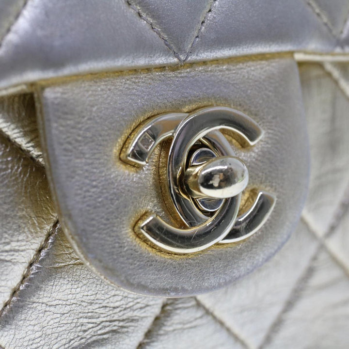 Chanel Matelasse Turn Lock Chain Shoulder Bag Lamb Skin Gold CC Auth 53752A