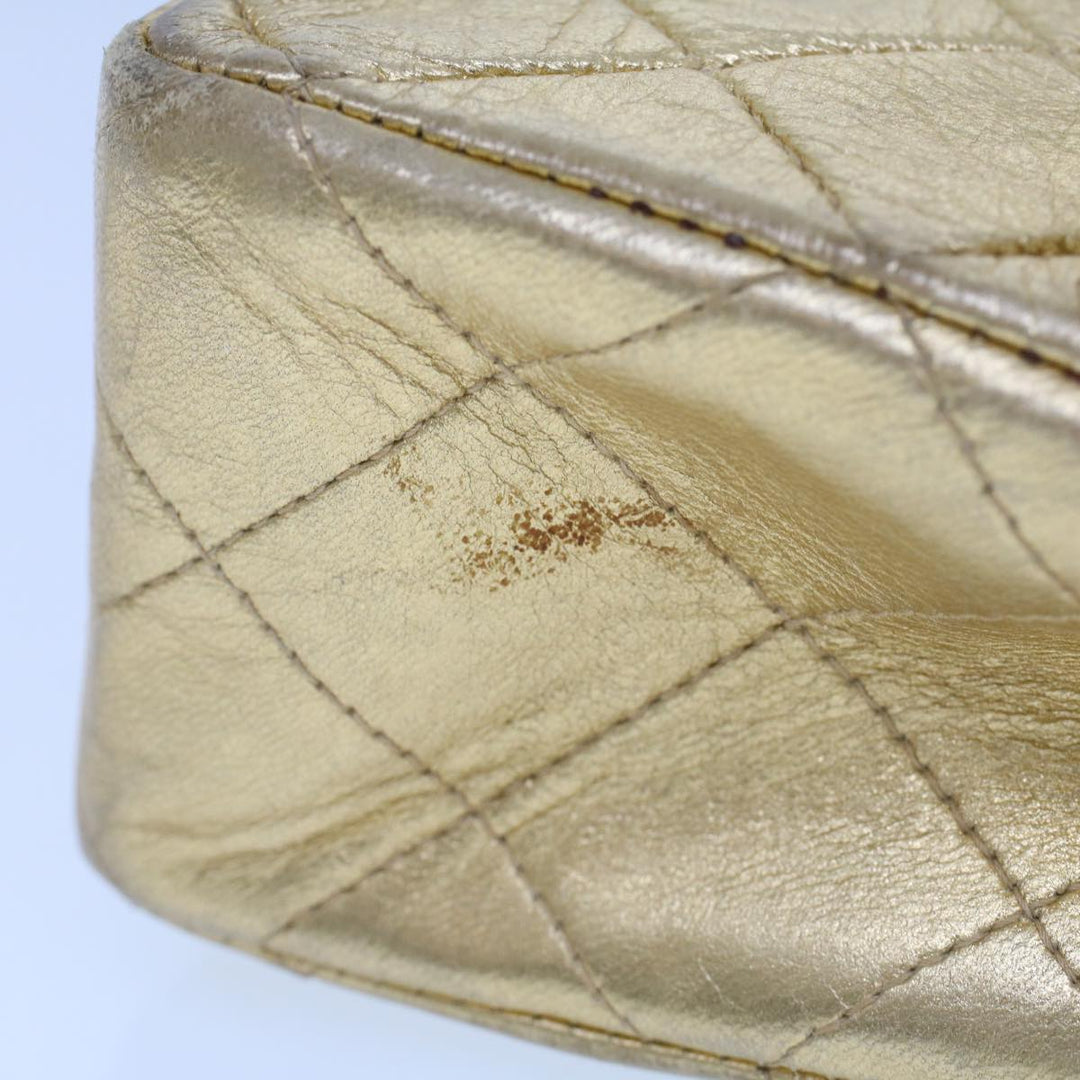Chanel Matelasse Turn Lock Chain Shoulder Bag Lamb Skin Gold CC Auth 53752A