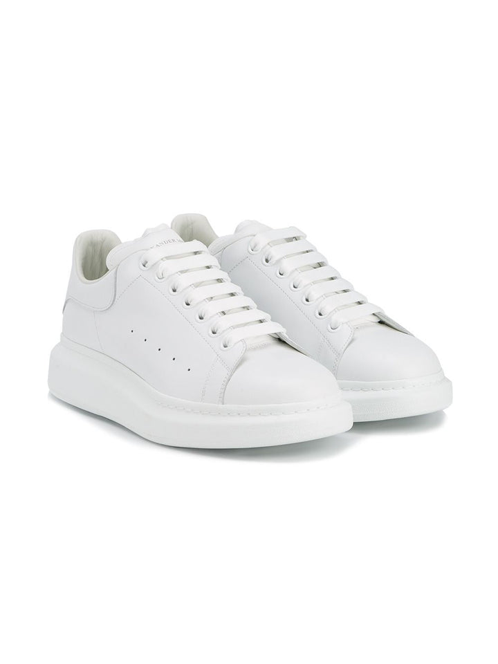 SNEAKERS LARRY