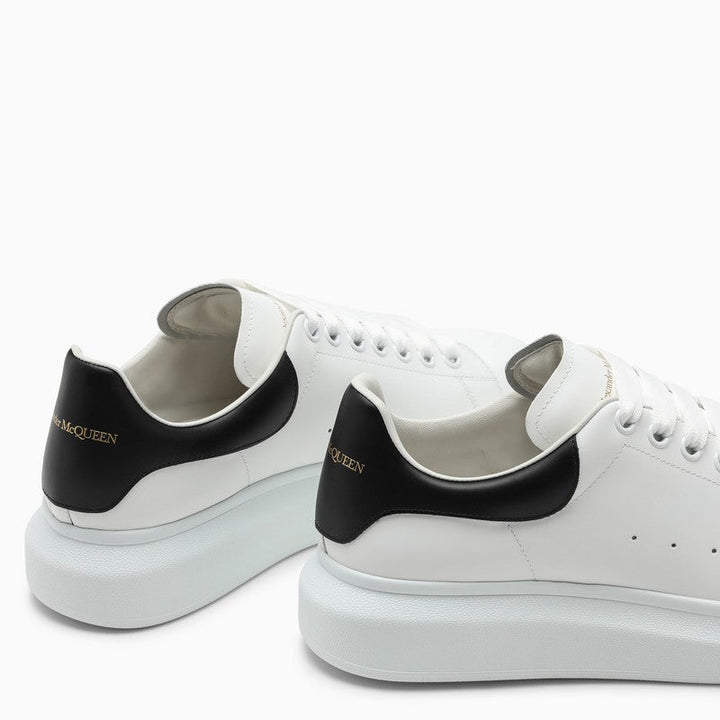 LEATHER SNEAKERS
