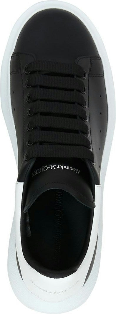 OVERSIZED LEATHER SNEAKERS